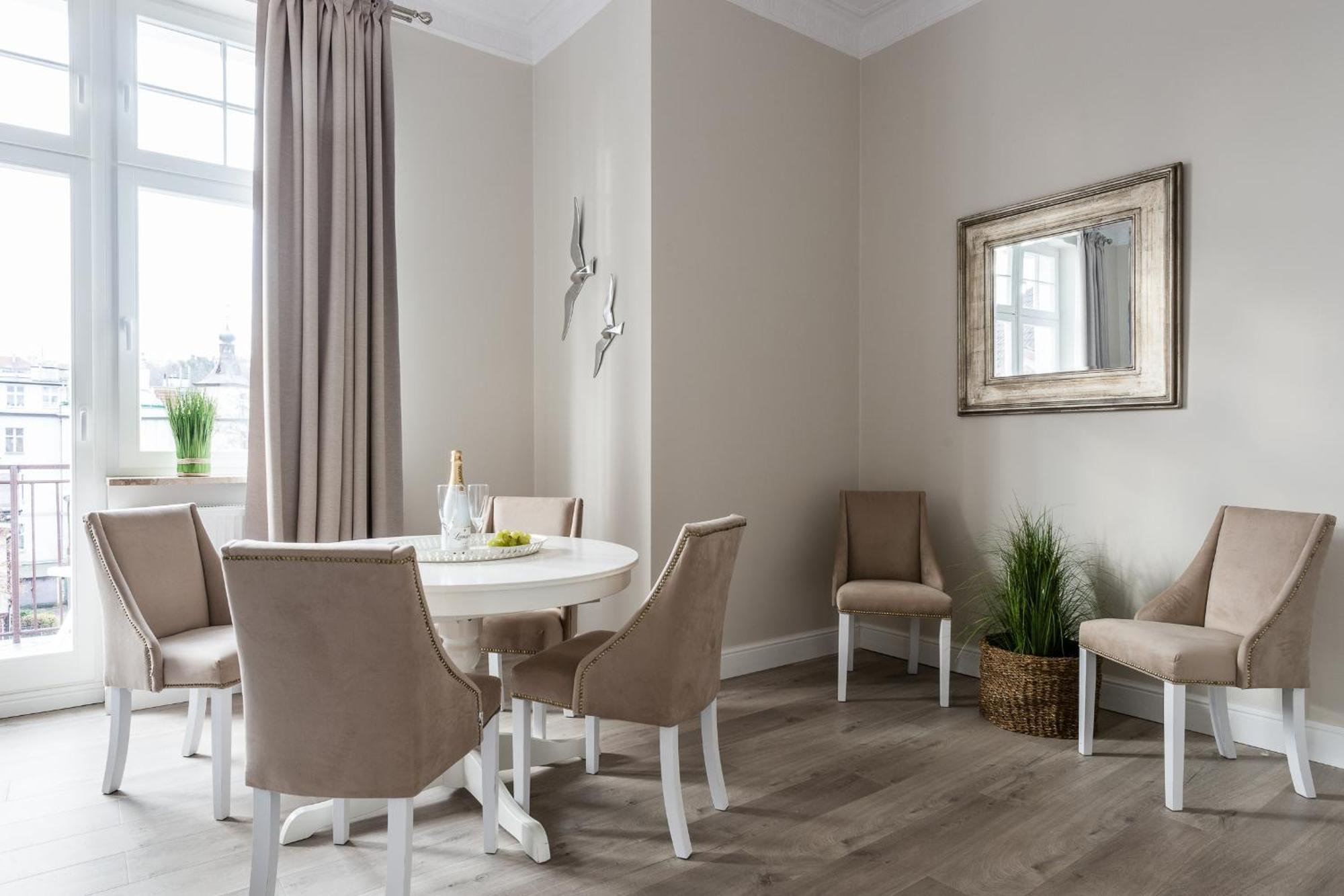Sanhaus Apartment *